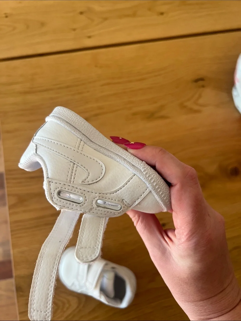 Nike Baby White Velcro Trainer Sneakers (Size 2 or newborn)